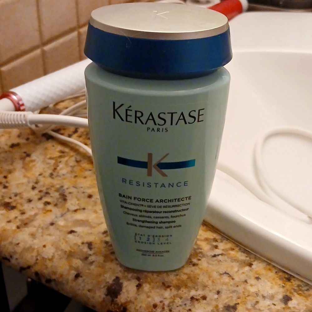 COPY - Keratese strengthening shampoo